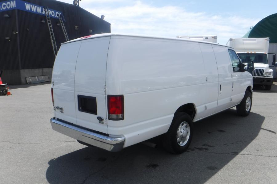 2014 Ford Econoline E250 Extended Cargo Van with Rear Shelving