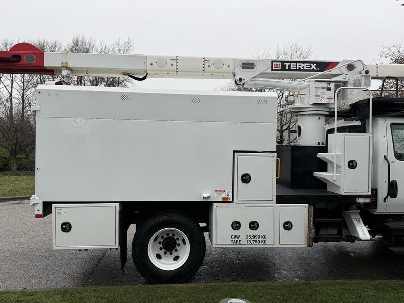 2020 International MV607 Cummins Terex Bucket Truck with Dumping