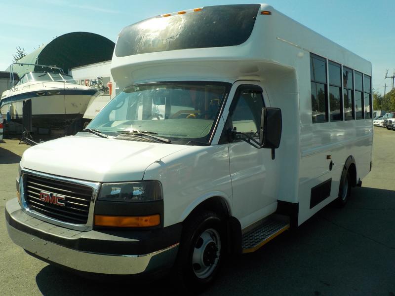 2008 gmc savana passenger