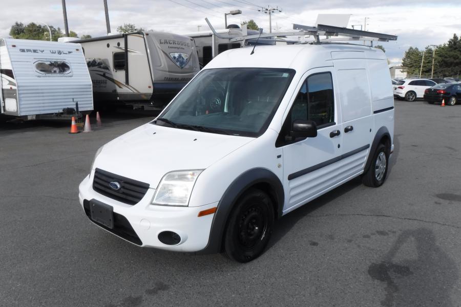 Repo.com | 2010 Ford Transit Connect XLT with Ladder Rack and 