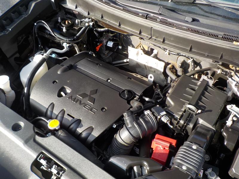 2013 Mitsubishi RVR SE 4WD | Repo.com