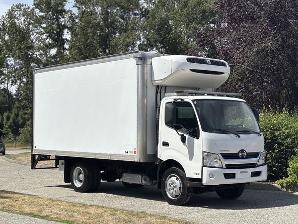 2018 Hino 195 16-Foot Thermo King Reefer Cube Van | Repo.com