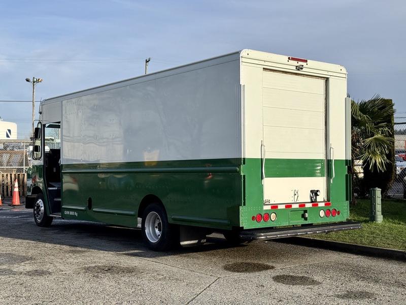 2010 Freightliner MT45 Chassis 18 Foot Cummins Diesel Step Van