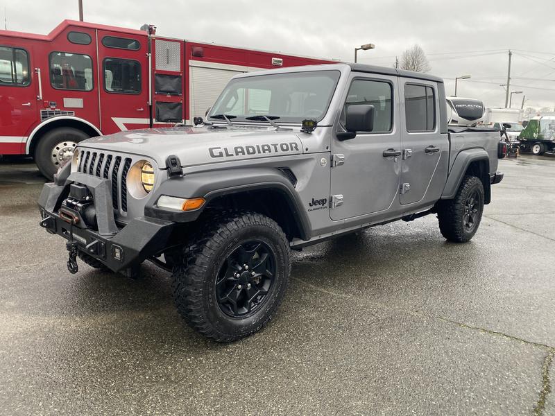2020 Jeep Gladiator Sport Crew Cab 4WD