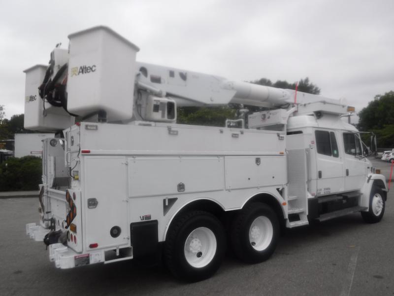 2002 Freightliner FL80 Diesel Crew Cab Bucket Truck Air Brakes
