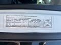 A label detailing specifications for a 2017 Chevrolet Colorado including information on weight tire size and inflation pressure