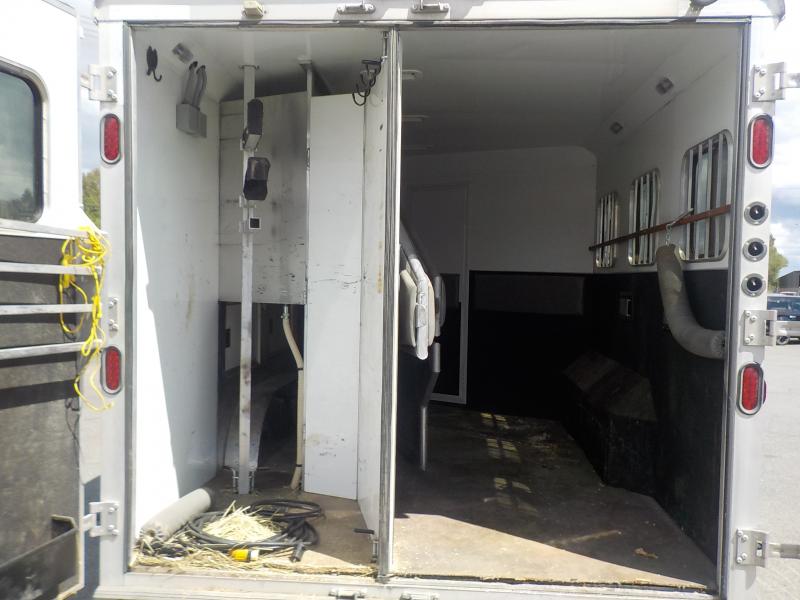 2013 Bison Stratus 8312MME 36 Foot 3 Horse Trailer with Separated