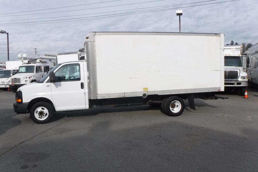 2005 gmc savana g3500