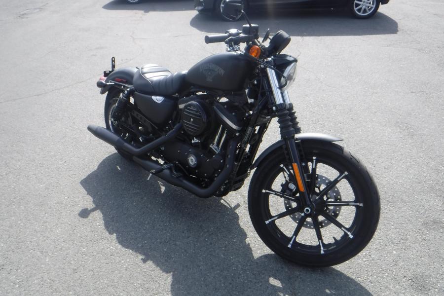 2017 HarleyDavidson XL883N Motorcycle