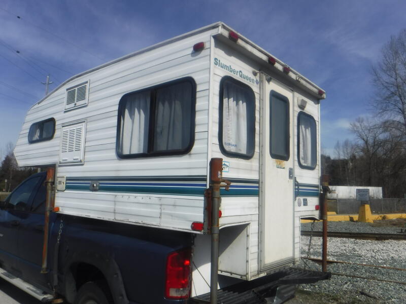 1999 Slumber Queen Truck Camper