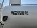 2008 Peterbilt 340 with a white tank displaying GVW 22600 KG and TARE 9800 KG labels