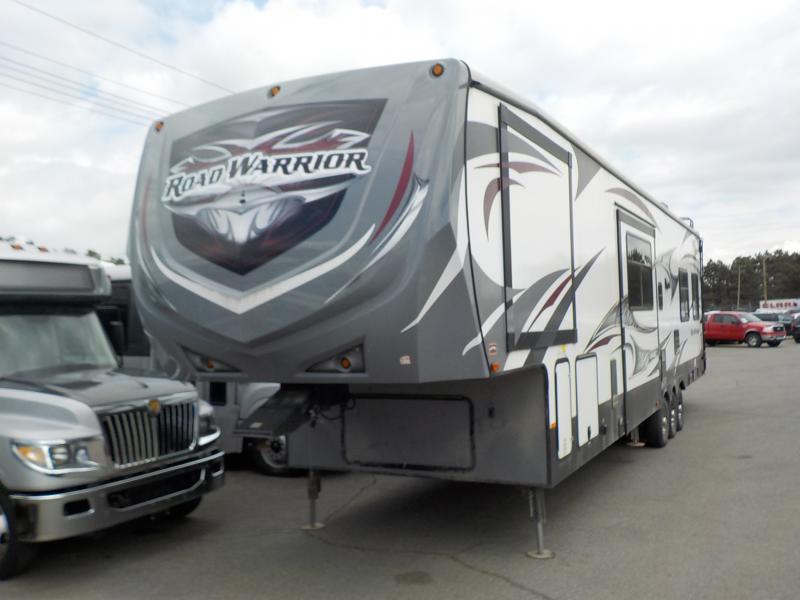 Road Warrior Rv Toy Hauler Class C Wow Blog