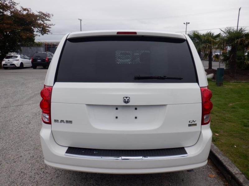 2013 Dodge Cargo Van With Rear Shelving | Repo.com