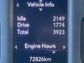 Display screen showing vehicle information for a 2021 RAM 5500 including idle hours drive hours total hours and engine hours with a distance of 72826 km