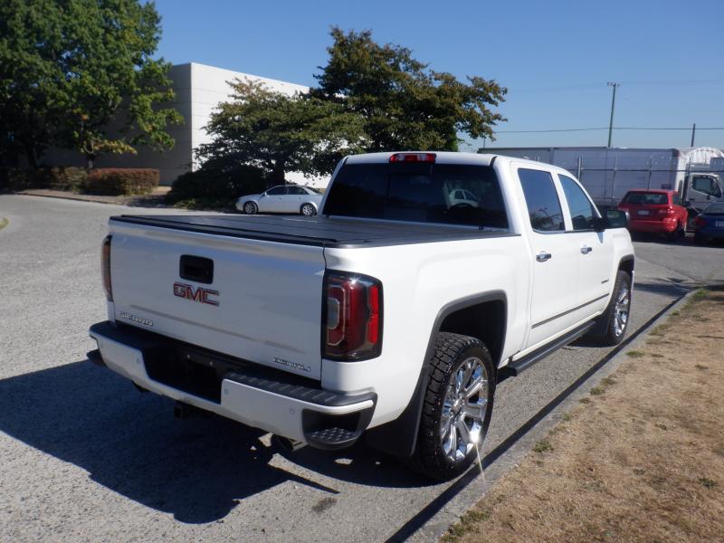 2017 gmc sierra 1500 denali crew cab short box 4wd