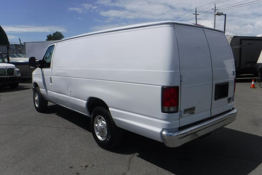 2014 Ford Econoline E250 Extended Cargo Van with Rear Shelving